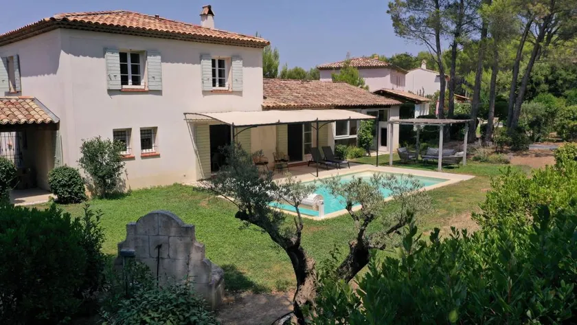 Villa with Private Pool on Golf Course, Wi-Fi and Air Conditioning - Image 1