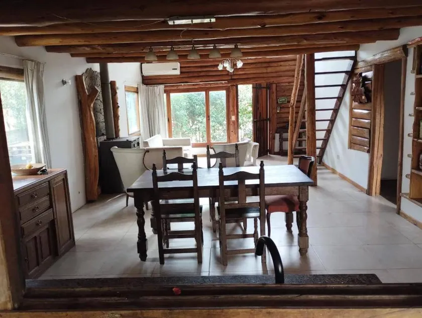 Hostel Llahuen - Image 1