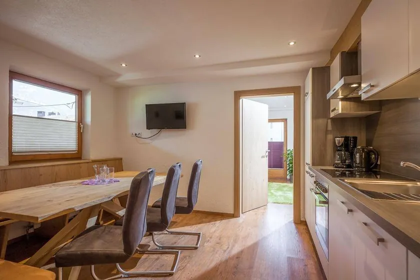Family-oriented flat with terrace & garden | Pets allowed - Image 1