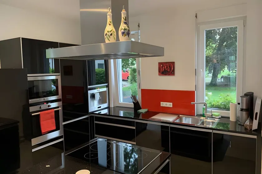 Villa with terrace, BBQ & garden | Garden view - Image 1