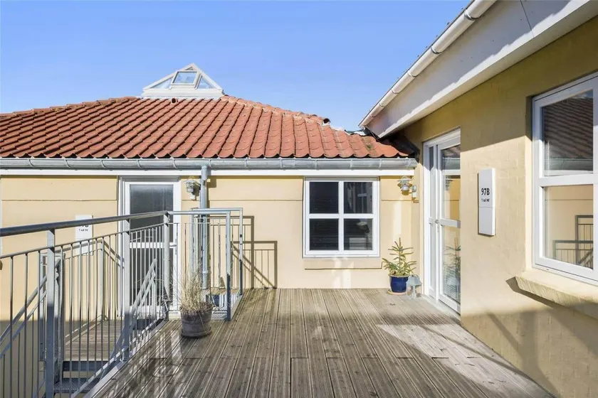Apartment with terrace | Sea view - Image 1