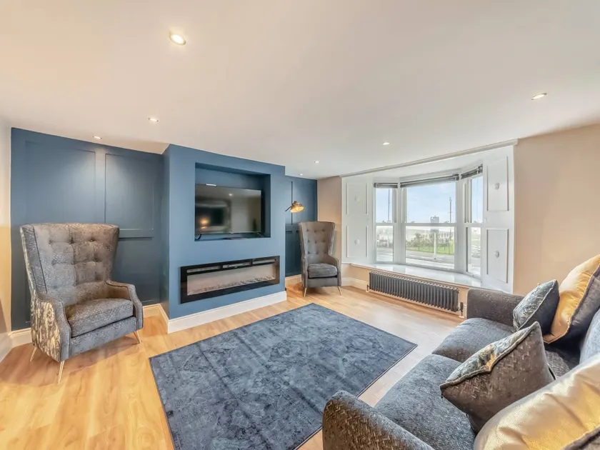 Child-friendly wonderful cottage | Water view | Beach nearby | Dogs allowed - Image 1