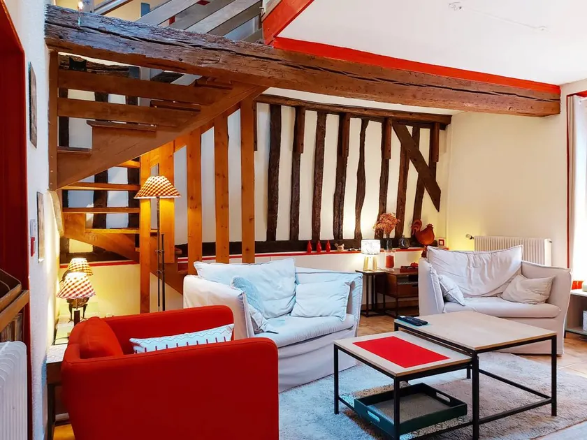 Fully equipped charming cottage with barbeque & garden | Pet-friendly - Image 1