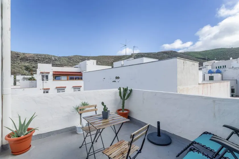 Appartement avec internet haut débit, jardin et terrasse | Vue montagne - Image 1