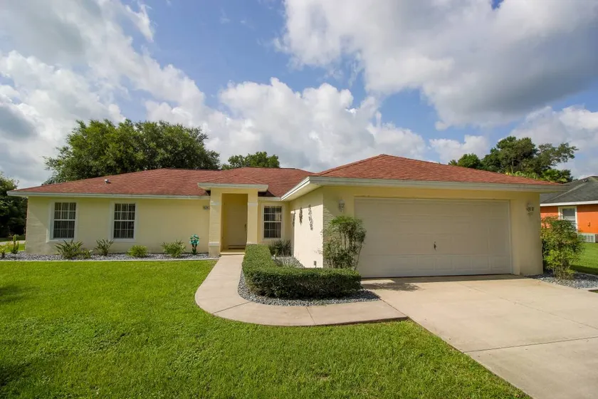 House with private pool & terrace - Image 1