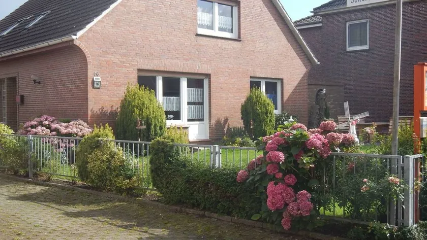 Family-oriented lovely apartment with terrace & BBQ | Pets are welcome - Image 1