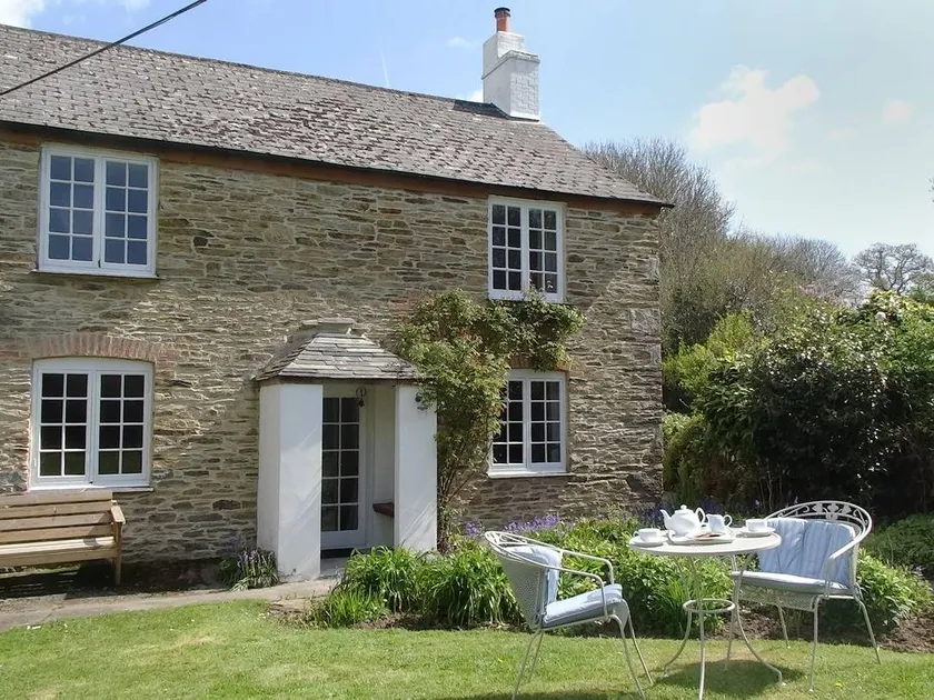Cottage with garden & barbeque - Image 1