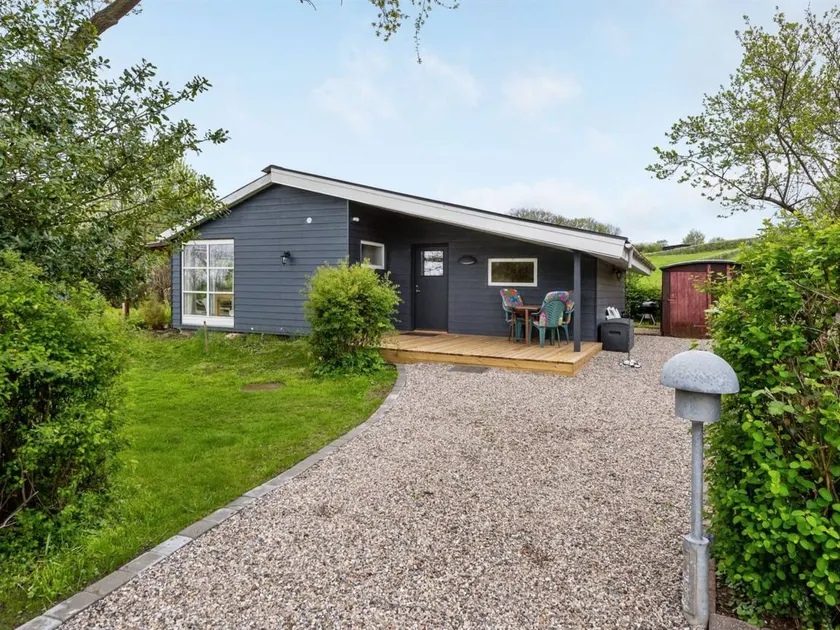 Holiday Home Venla 150m from the sea by Interhome - Image 1