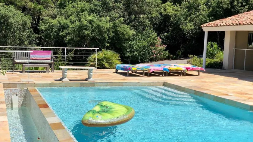 Appartement de vacances avec jardin, piscine et terrasse | Avec animaux admis - Image 1