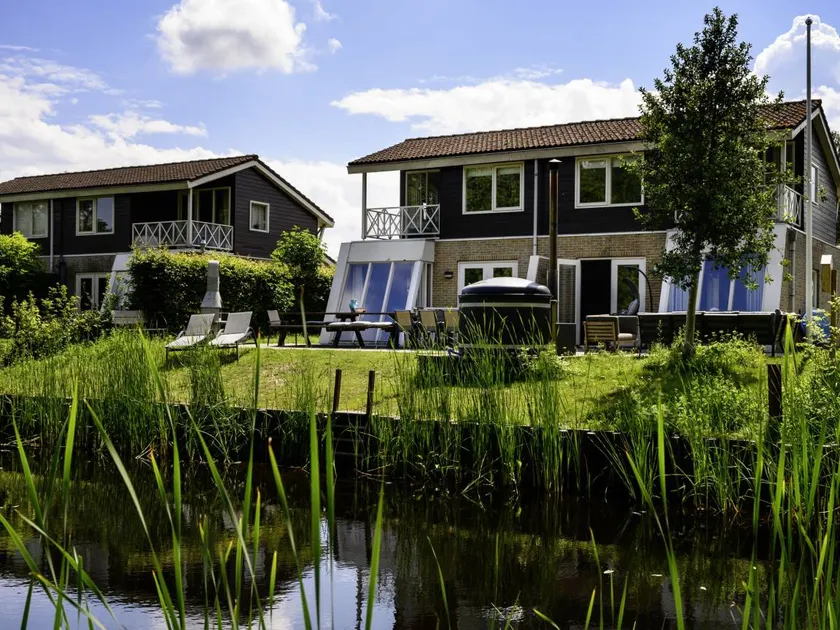 Holiday home with terrace, barbecue & heated pool | Nature view - Image 1