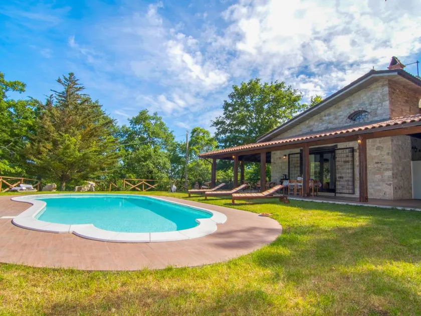 Familienorientiertes gemütliches Ferienhaus mit Grill, Garten und Terrasse | Bergblick | Haustiere erlaubt - Image 1