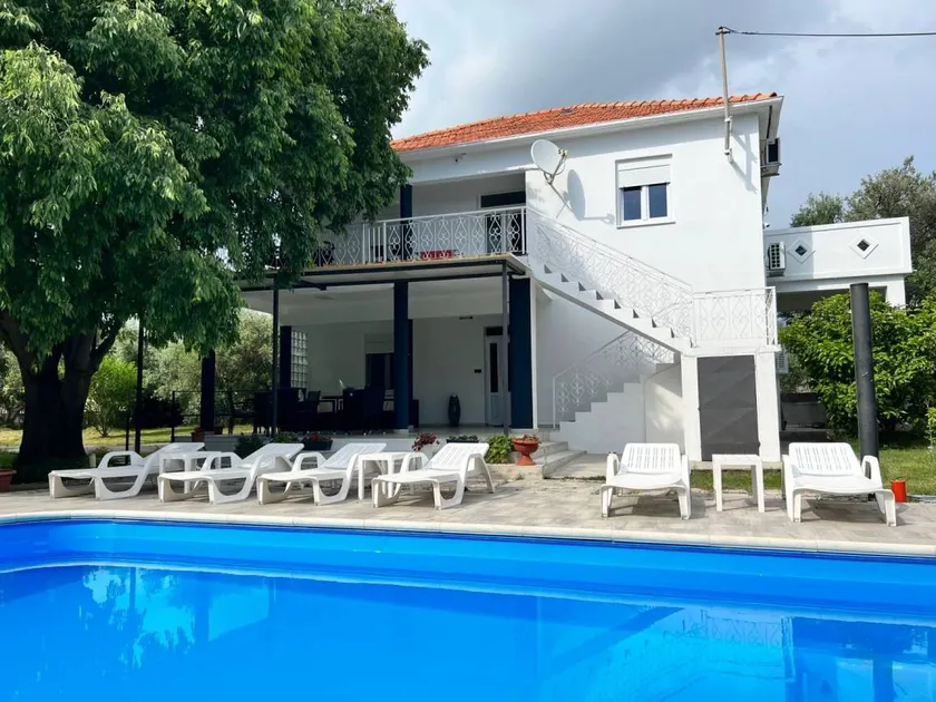 Wohnung mit Grill, Terrasse und Pool - Image 1