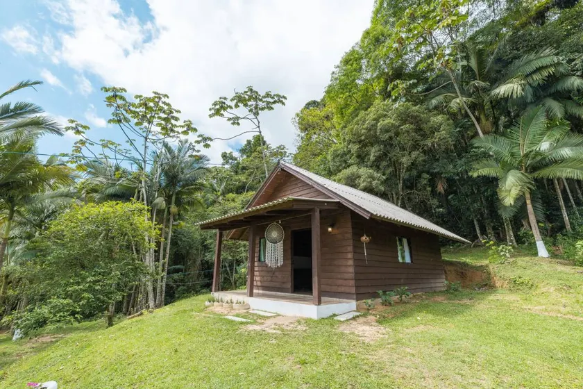 Chalet avec jardin et barbecue - Image 1