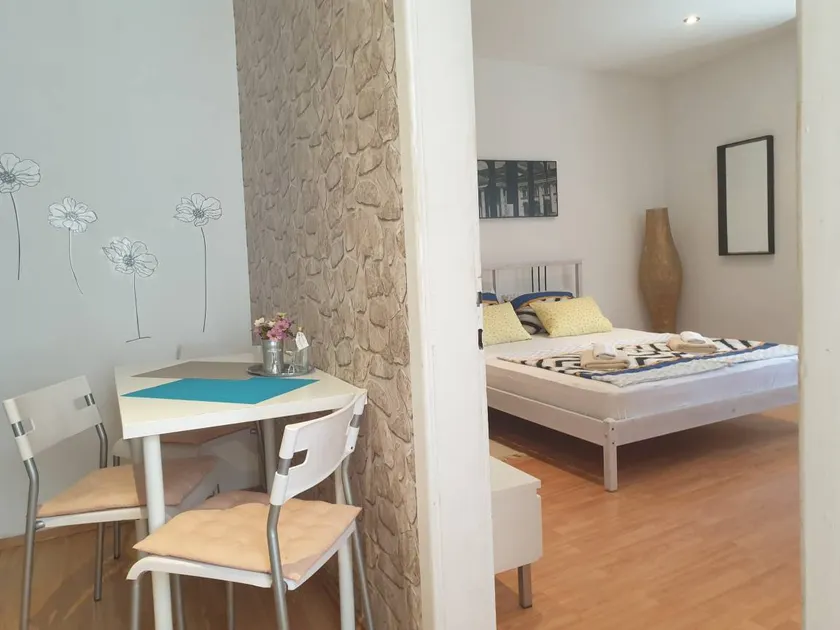 Atractivo apartamento vacacional con terraza | Vistas al mar | Se admiten mascotas - Image 1
