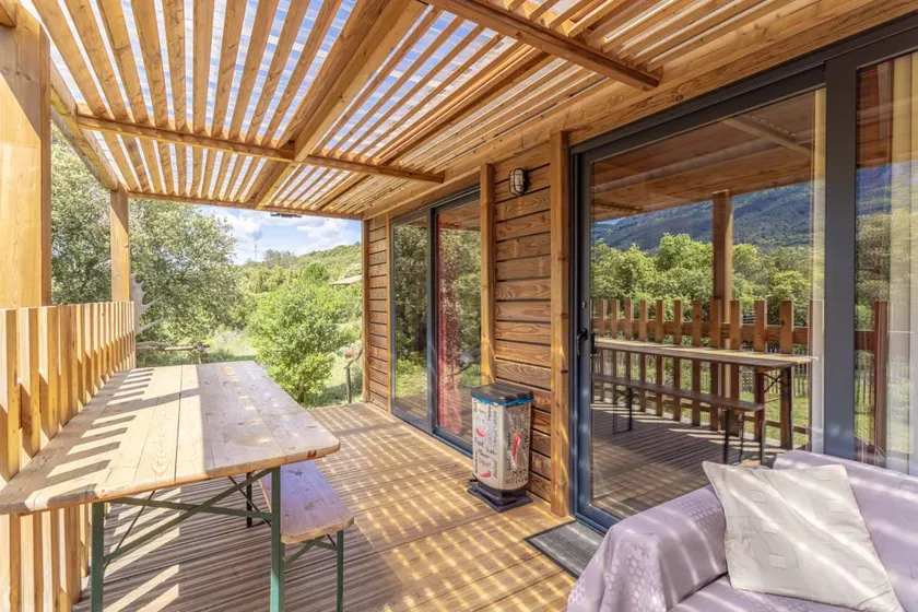 Family-friendly holiday home with garden, pool & barbeque | Mountain view | Pets are welcome - Image 1