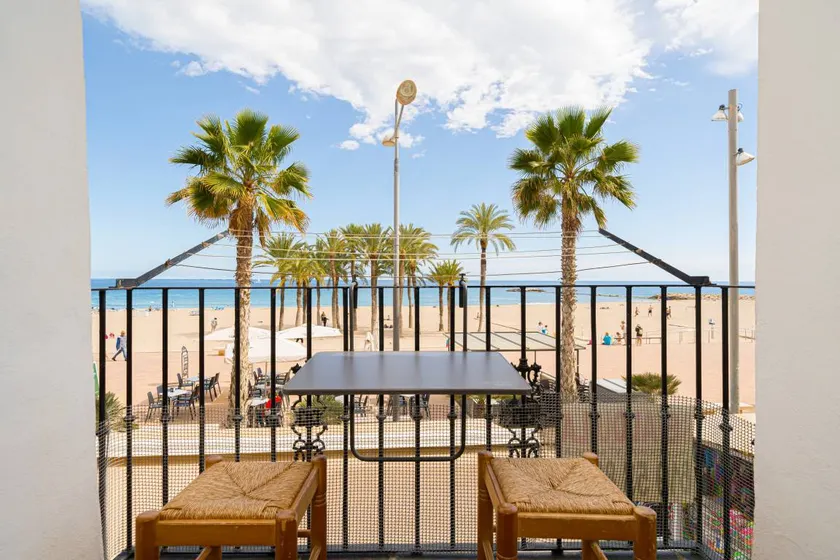 Apartment 'Villajoyosa Arsenal' with Sea View, Wi-Fi and Air Conditioning - Image 1