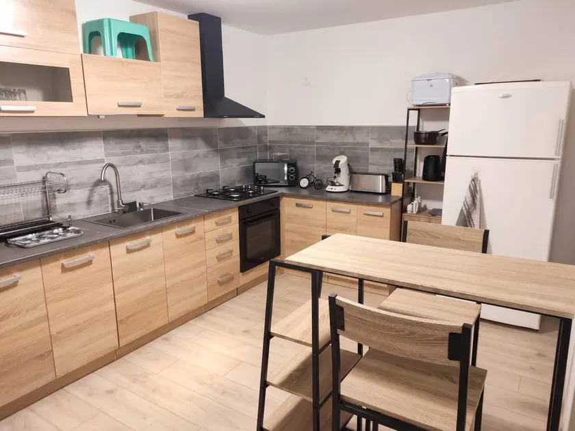 Flat with 1 bedroom for 5 persons - Image 1
