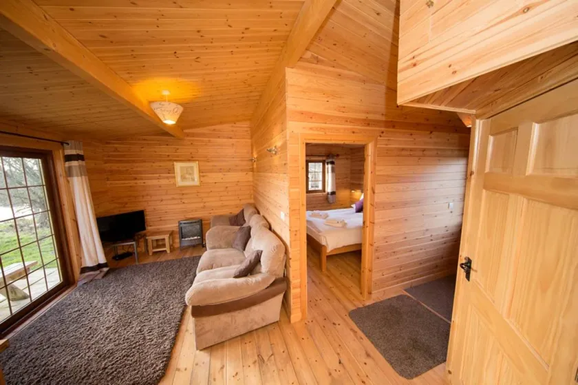 Intimate Log Cabin for Couples at Luxury Camping Site in Somerset - Image 1