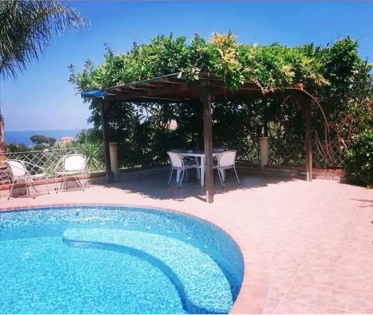 Schönes Apartment mit privatem Pool - Image 1