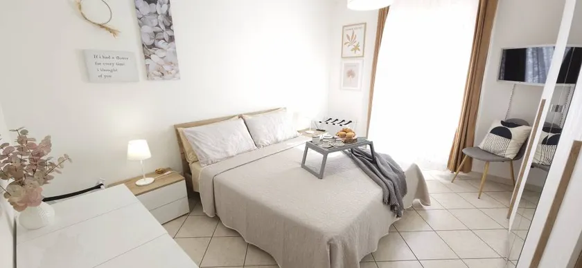 Family-oriented beautiful holiday apartment with BBQ & terrace | City view | Suitable for remote work - Image 1