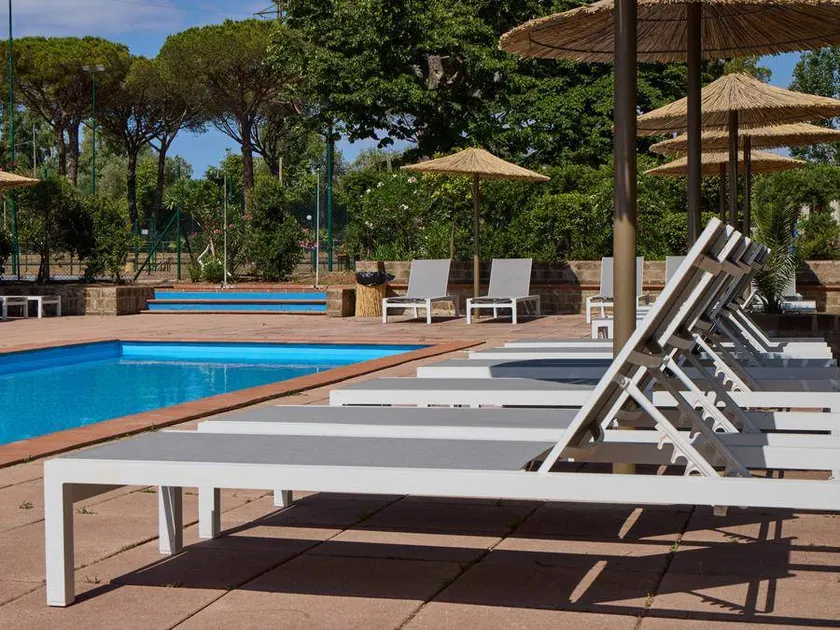 Merveilleux mobil home convivial et familial avec piscine et terrasse | Avec animaux bienvenus - Image 1