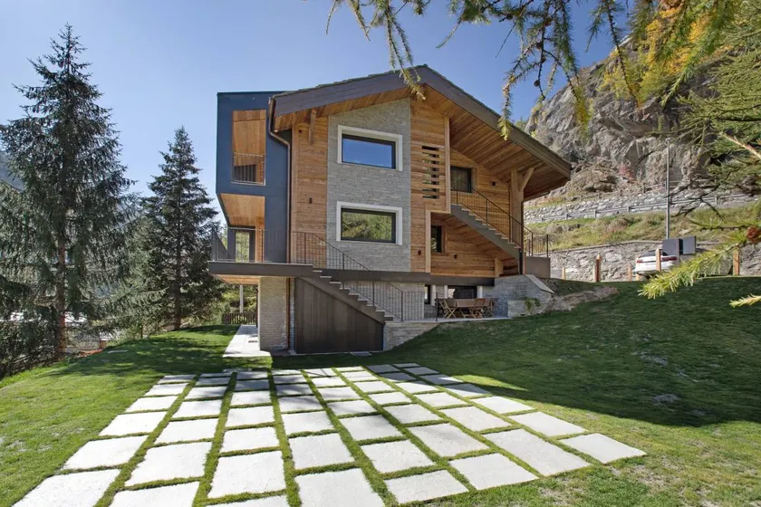 Apartment 'Valgrisa Mountain Lodges 1' with Mountain View, Private Terrace and Wi-Fi - Image 1