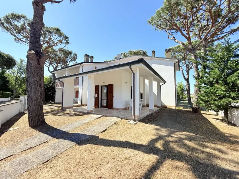 Villa avec barbecue et jardin | Vue jardin - Image 1