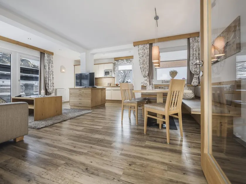 Flat with sauna & terrace | Mountain view | Close to the ski | Pet-friendly - Image 1