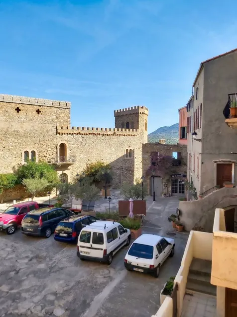 Holiday apartment with terrace - Image 1