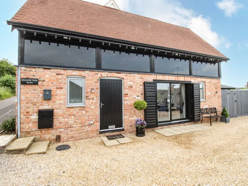 Children-friendly nice cottage with garden & terrace | Beach view - Image 1
