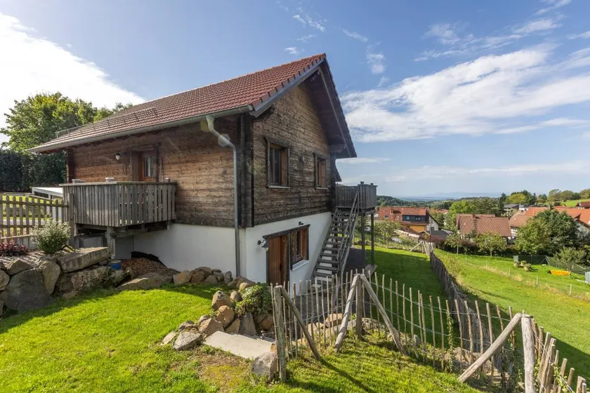 Chalet mit Terrasse, Sauna und Garten | Gartenblick - Image 1