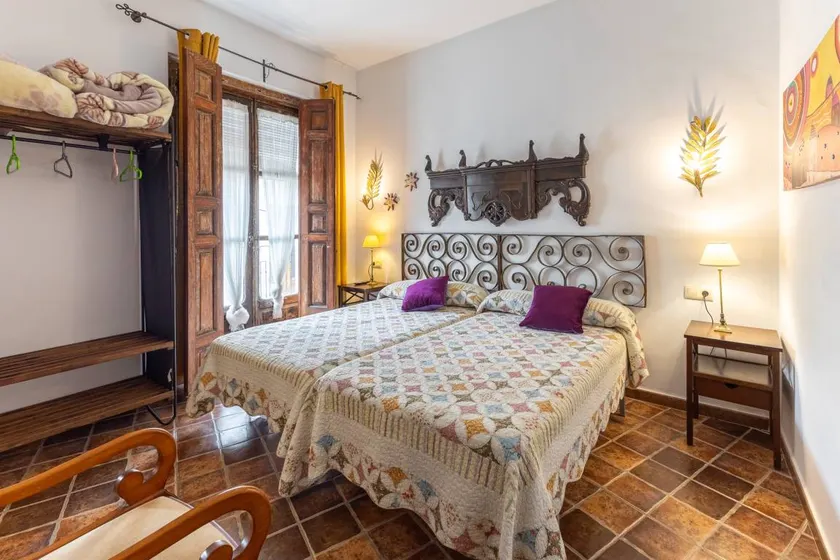 Zimmer 2 mit Garten und Balkon – El Sueño De Lucrecia, Toledo - Image 1