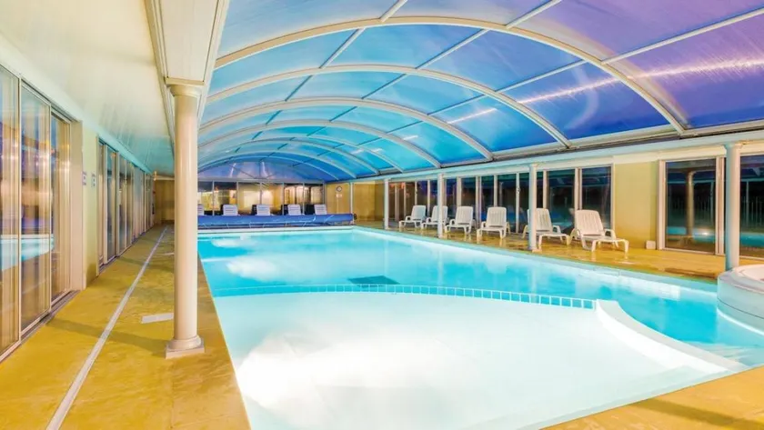 Lovely holiday home with garden, pool & terrace | Pets are welcome - Image 1