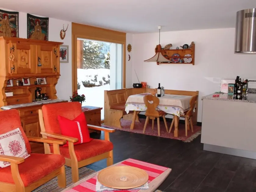 Acogedor apartamento vacacional con jardín y terraza | Junto al esquí - Image 1