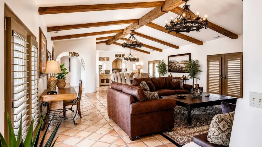Solitude I by Avantstay Vineyard Views + Jetted Tub Paso Wine Country - Image 1