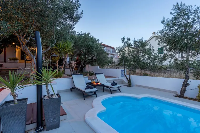 Maison de vacances avec jardin, barbecue et terrasse | Vue jardin - Image 1
