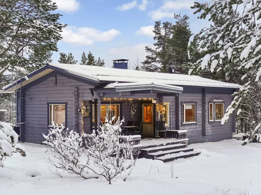 House with sauna - Image 1
