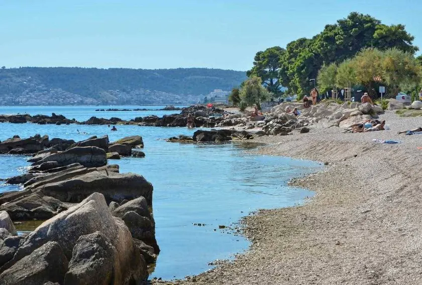 Apartment | Beach nearby - Image 1