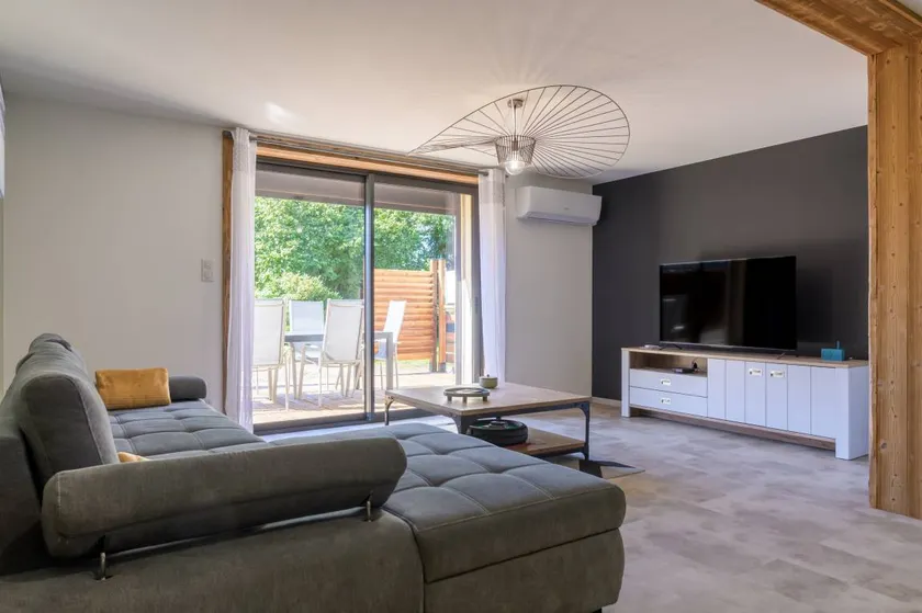 Voll ausgestattetes Apartment mit Grill, Garten und Terrasse | Gartenblick | Perfekt für die Arbeit von Zuhause | Haustiere erlaubt - Image 1