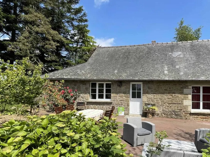 Cottage with garden & barbeque - Image 1