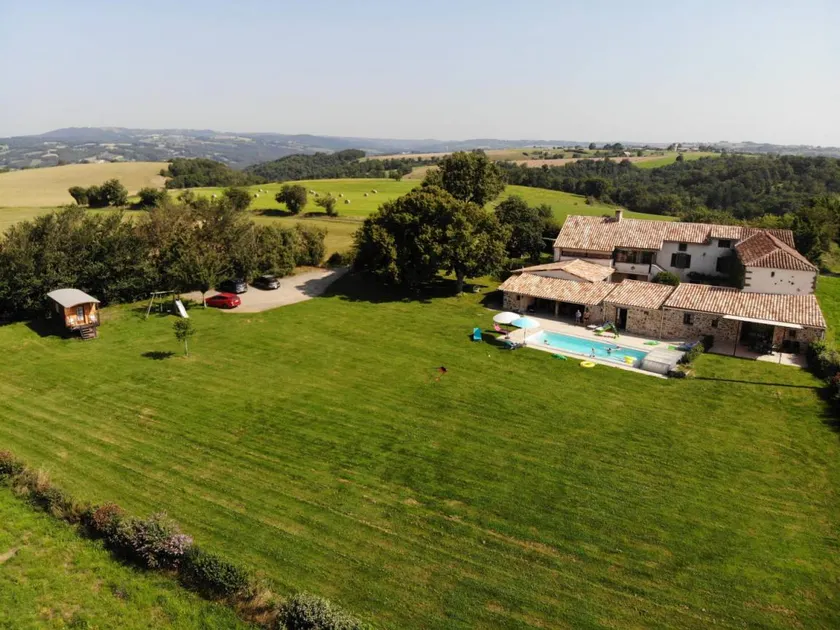Gîte totalmente equipado con jardín, barbacoa y piscina privada - Image 1