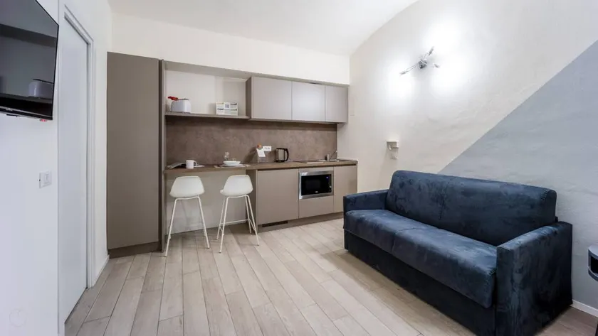 Italianway - The B Village Standard - Apt 02 - Image 1