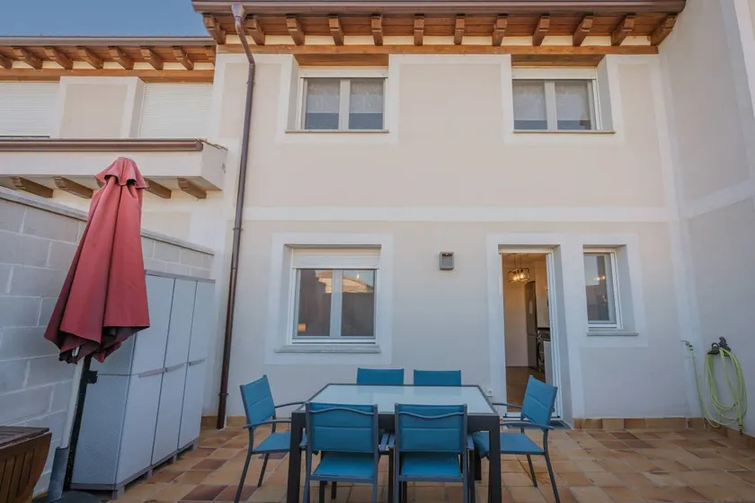 Ferienhaus 'Las Natillas Con V' mit Bergblick, privater Terrasse und WLAN - Image 1