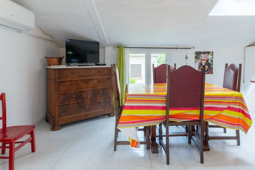 House with garden & BBQ | Mountain view - Image 1