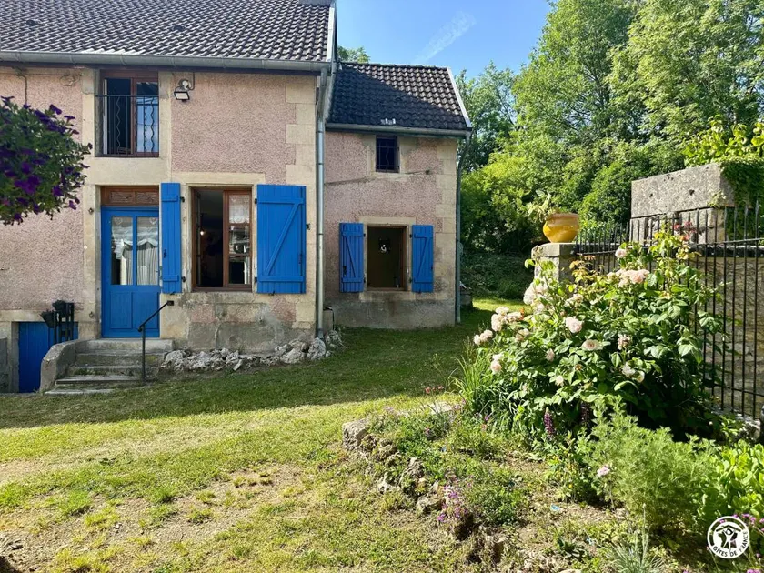 Cottage with barbecue - Image 1