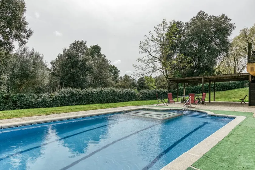 Holiday home with terrace, garden & pool | Mountain view - Image 1