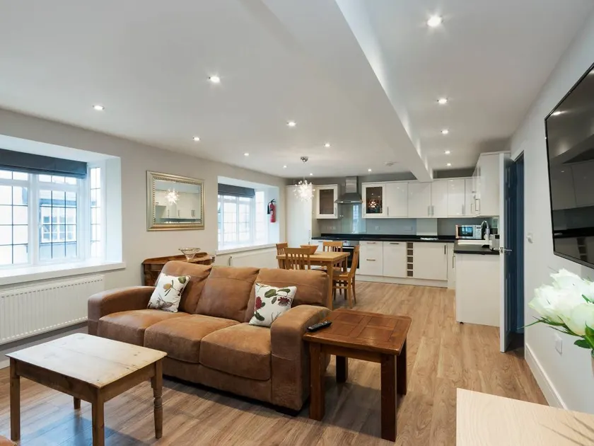 Child-friendly cottage with terrace | Pets allowed - Image 1