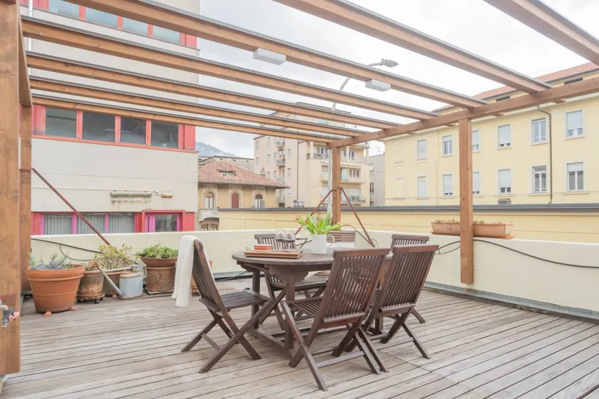 Appartement avec terrasse | Proche Cathédrale Santa Maria Assunta de Côme - Image 1