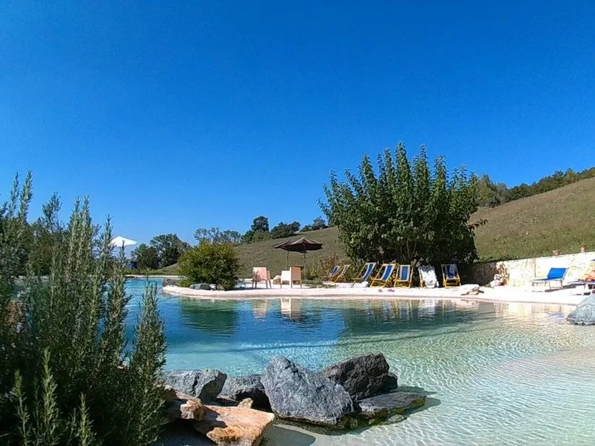 Alleluja: Glamping: La Vie en rose - Image 1