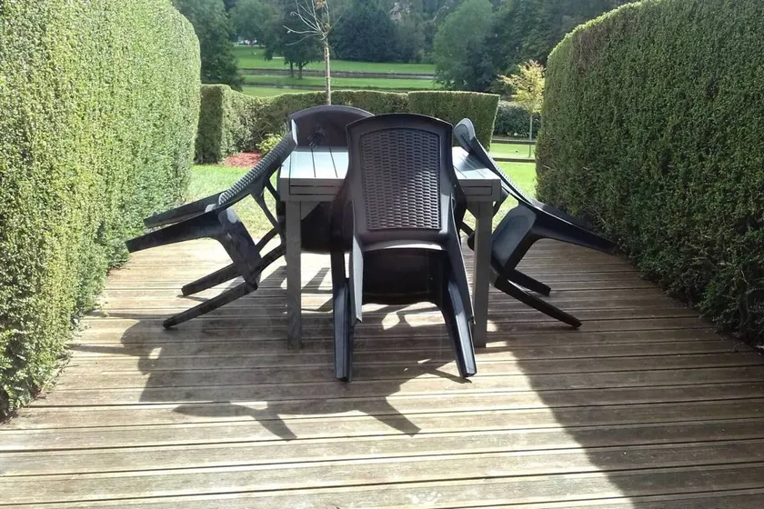 Holiday apartment with garden & terrace | Garden view - Image 1